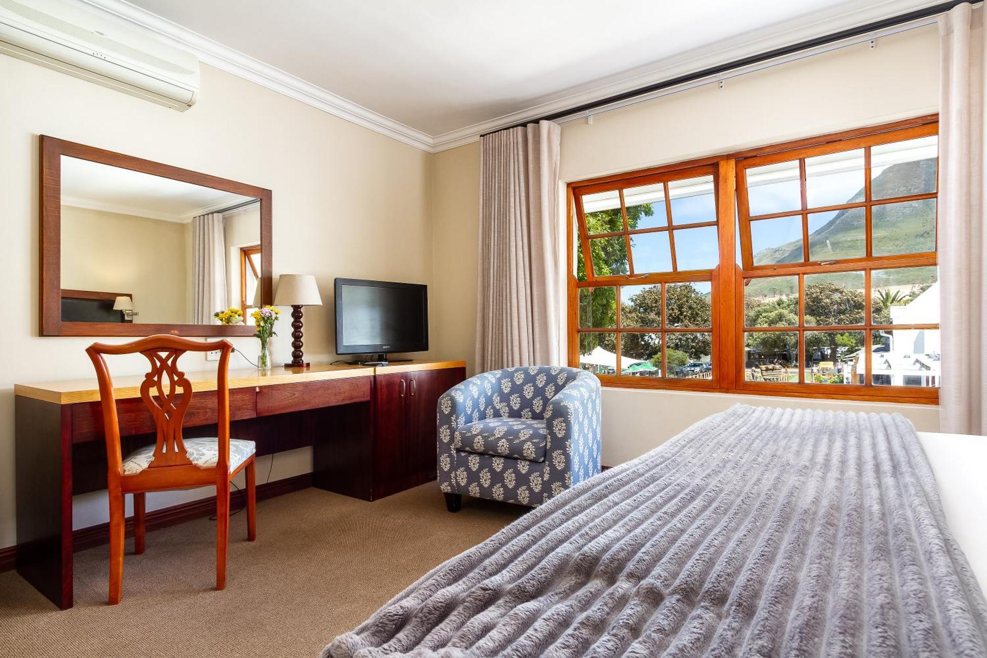 Noordhoek Village Hotel المظهر الخارجي الصورة